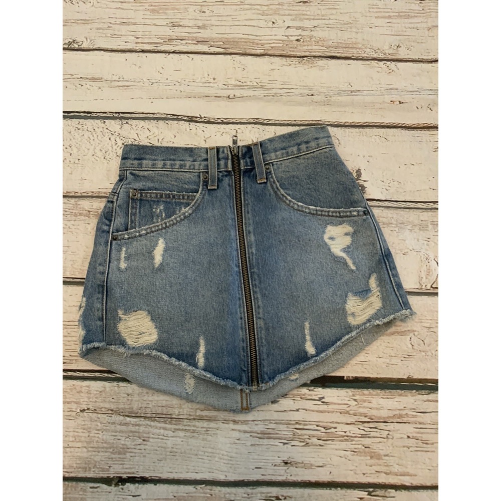 Women's CARMAR Denim Los Angeles Distressed Denim Mini Skirt Size 24‎